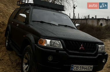 Внедорожник / Кроссовер Mitsubishi Pajero 2001 в Чернигове