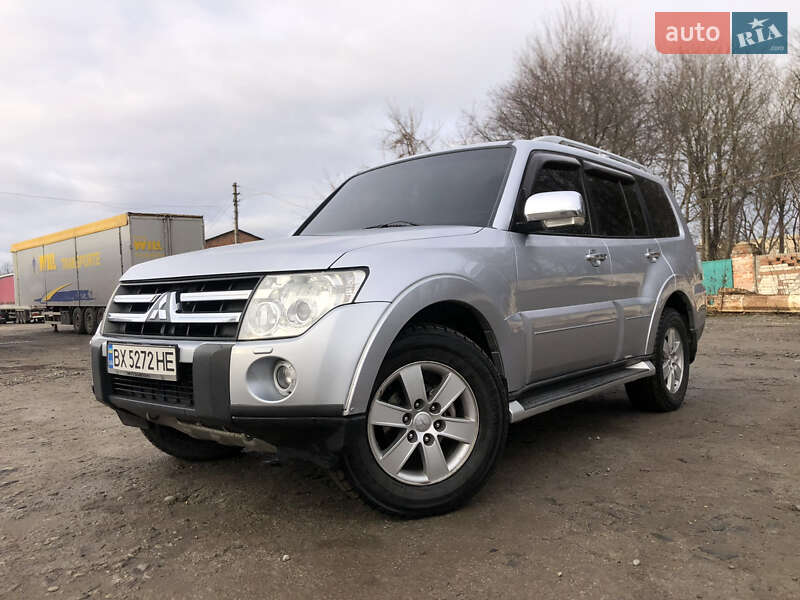 Позашляховик / Кросовер Mitsubishi Pajero 2008 в Хмельницькому