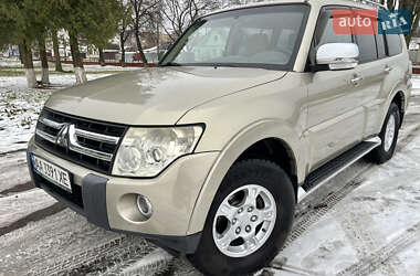 Позашляховик / Кросовер Mitsubishi Pajero 2007 в Путивлі