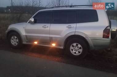 Позашляховик / Кросовер Mitsubishi Pajero 2003 в Івано-Франківську