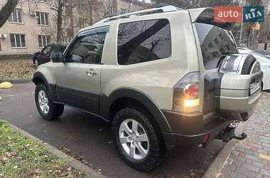 Внедорожник / Кроссовер Mitsubishi Pajero 2007 в Одессе