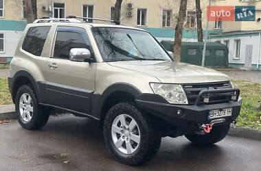 Внедорожник / Кроссовер Mitsubishi Pajero 2007 в Одессе