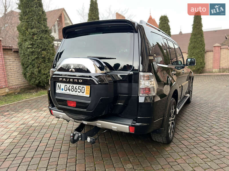 Внедорожник / Кроссовер Mitsubishi Pajero 2018 в Черновцах фото 11 Внедорожник / Кроссовер Mitsubishi Pajero 2018 в Черновцах