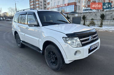 Внедорожник / Кроссовер Mitsubishi Pajero 2007 в Тернополе