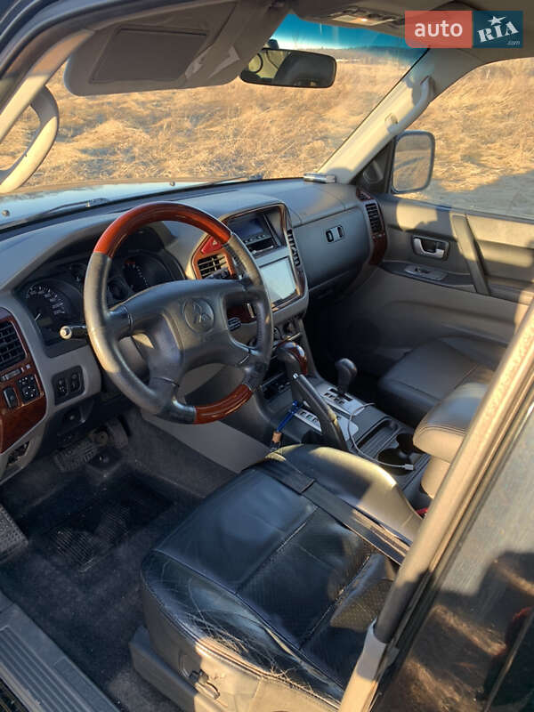 Внедорожник / Кроссовер Mitsubishi Pajero 2006 в Киеве фото 21 Внедорожник / Кроссовер Mitsubishi Pajero 2006 в Киеве