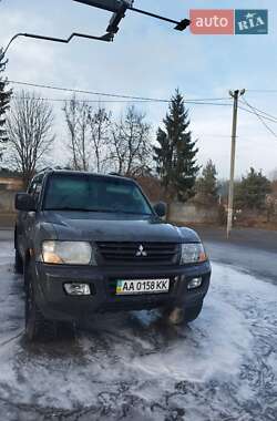 Внедорожник / Кроссовер Mitsubishi Pajero 2001 в Ровно