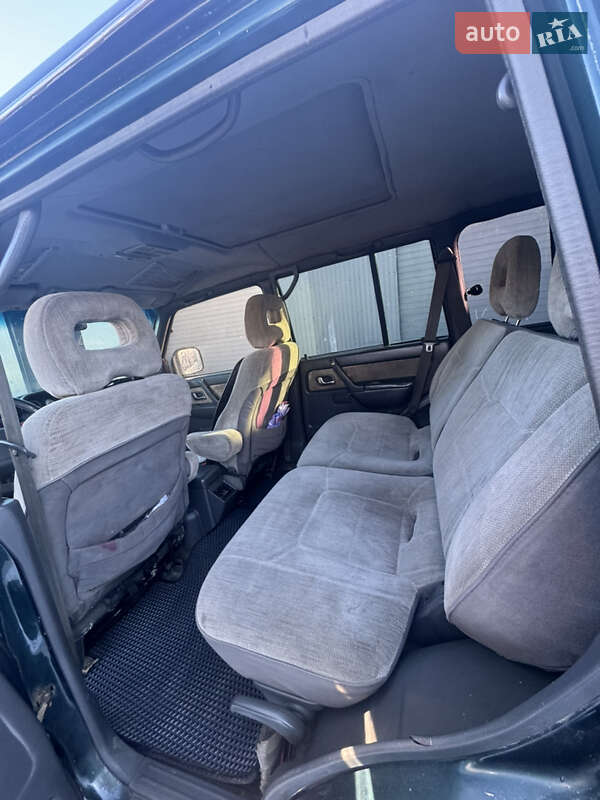 Внедорожник / Кроссовер Mitsubishi Pajero 1997 в Путиле