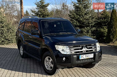 Позашляховик / Кросовер Mitsubishi Pajero 2007 в Львові