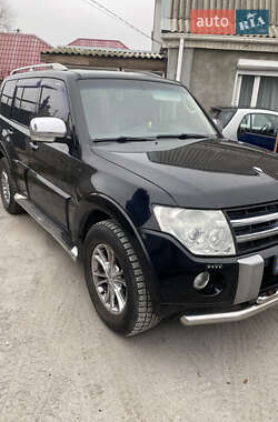 Позашляховик / Кросовер Mitsubishi Pajero 2007 в Дніпрі