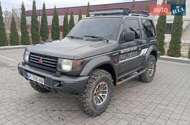 Позашляховик / Кросовер Mitsubishi Pajero 1995 в Надвірній