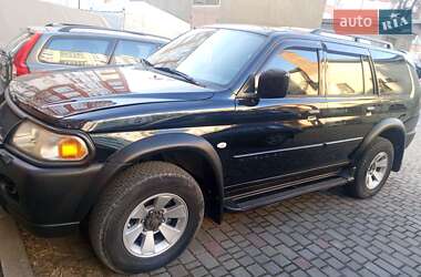 Внедорожник / Кроссовер Mitsubishi Pajero 2006 в 