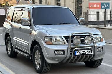 Позашляховик / Кросовер Mitsubishi Pajero 2002 в Києві