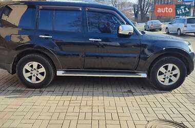 Внедорожник / Кроссовер Mitsubishi Pajero 2008 в Днепре