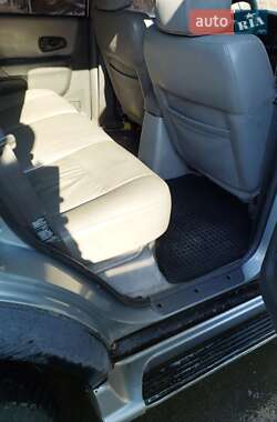 Позашляховик / Кросовер Mitsubishi Pajero 2001 в 