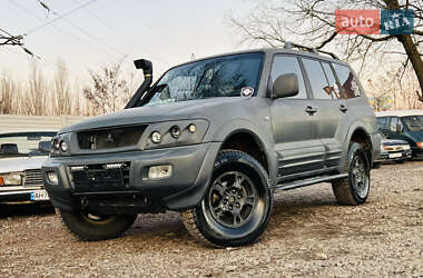 Позашляховик / Кросовер Mitsubishi Pajero 2002 в Харкові