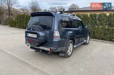 Позашляховик / Кросовер Mitsubishi Pajero 2008 в Новояворівську