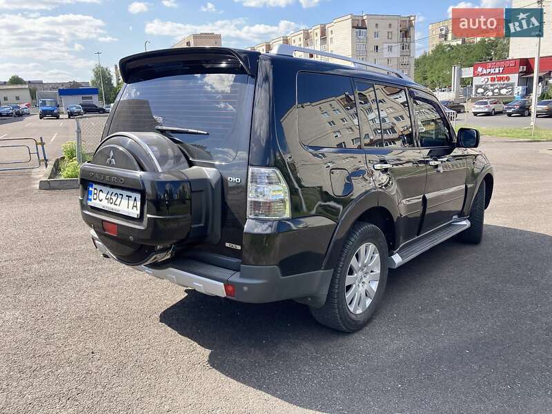 Внедорожник / Кроссовер Mitsubishi Pajero 2008 в Луцке