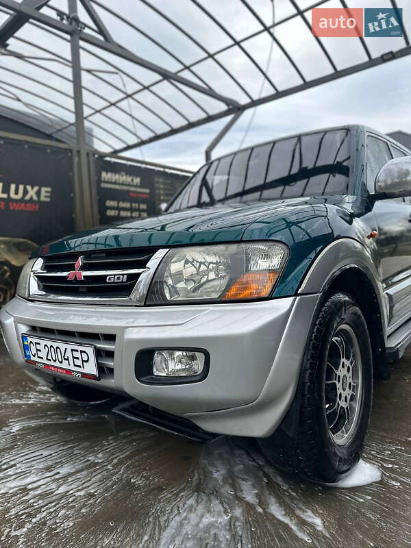 Mitsubishi Pajero 2001