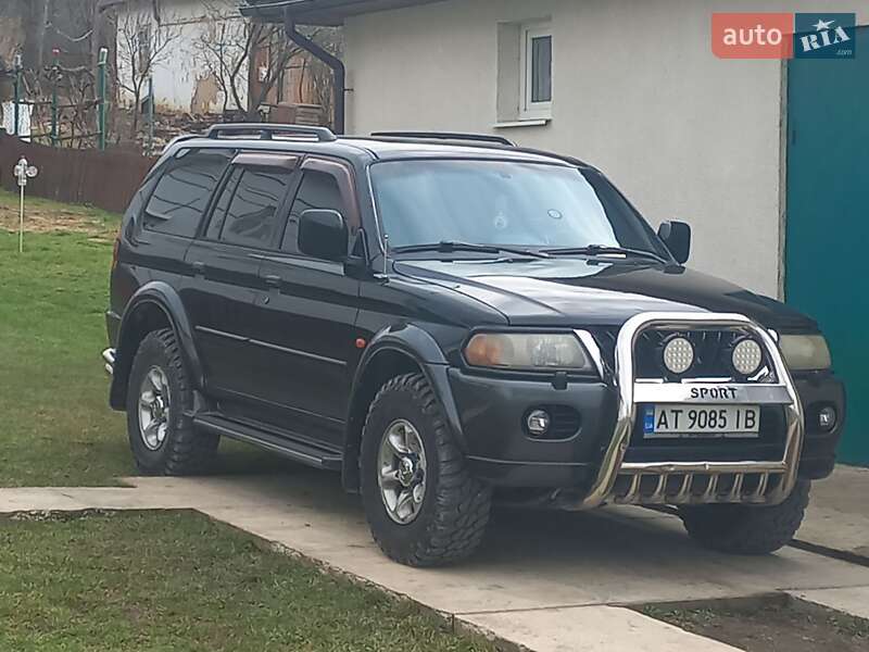 Внедорожник / Кроссовер Mitsubishi Pajero 2003 в Ивано-Франковске