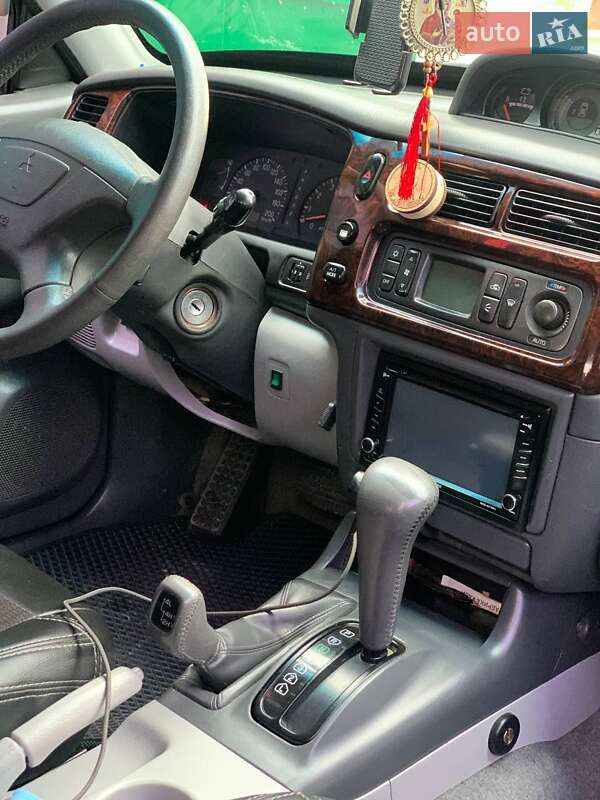Внедорожник / Кроссовер Mitsubishi Pajero 2003 в Ивано-Франковске