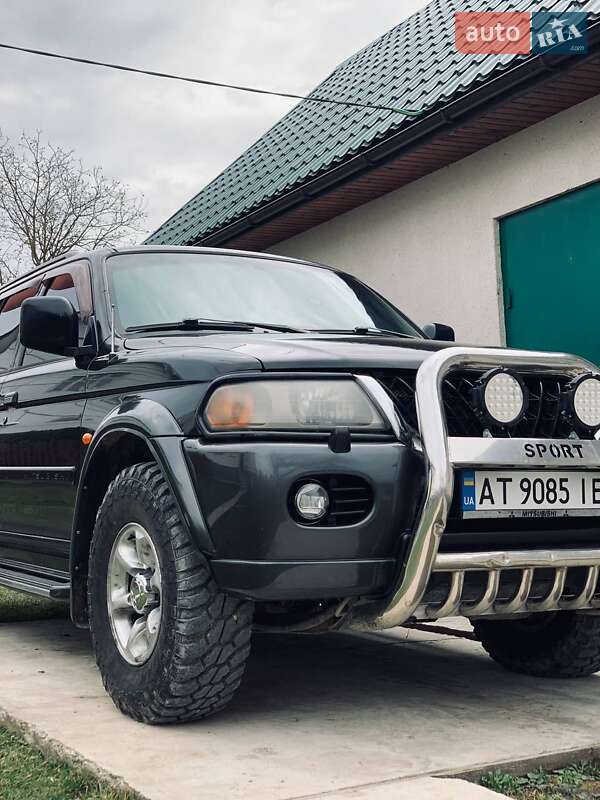 Внедорожник / Кроссовер Mitsubishi Pajero 2003 в Ивано-Франковске