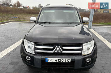 Внедорожник / Кроссовер Mitsubishi Pajero 2007 в 