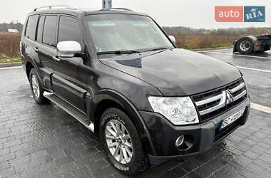 Внедорожник / Кроссовер Mitsubishi Pajero 2007 в 