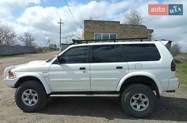 Позашляховик / Кросовер Mitsubishi Pajero 2006 в 