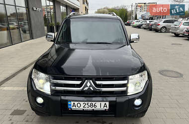 Внедорожник / Кроссовер Mitsubishi Pajero 2007 в 