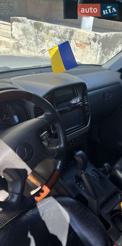 Внедорожник / Кроссовер Mitsubishi Pajero 2000 в Первомайске