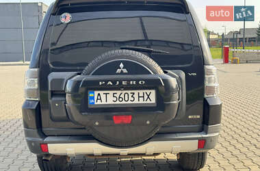 Внедорожник / Кроссовер Mitsubishi Pajero 2007 в 