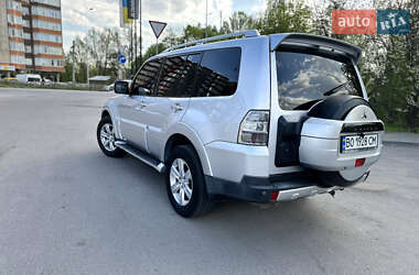 Внедорожник / Кроссовер Mitsubishi Pajero 2007 в 