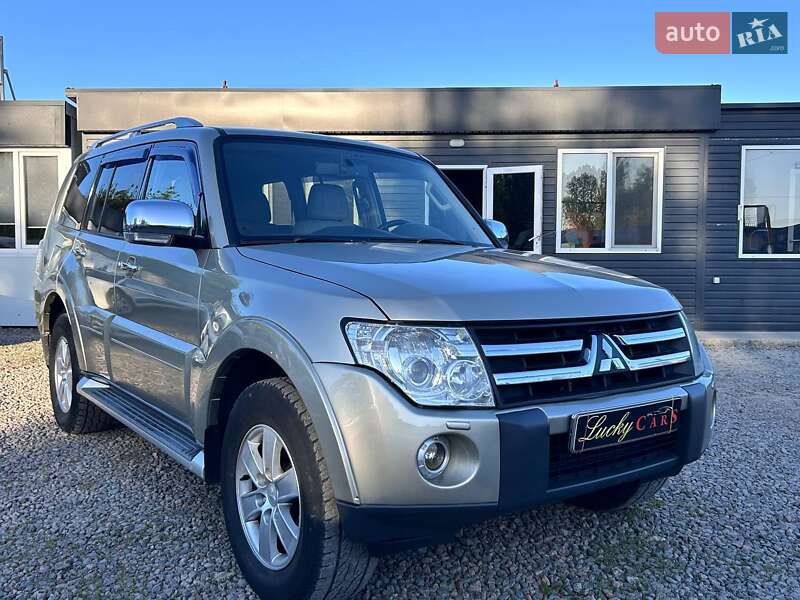 Внедорожник / Кроссовер Mitsubishi Pajero 2007 в Одессе