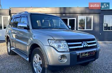 Внедорожник / Кроссовер Mitsubishi Pajero 2007 в 
