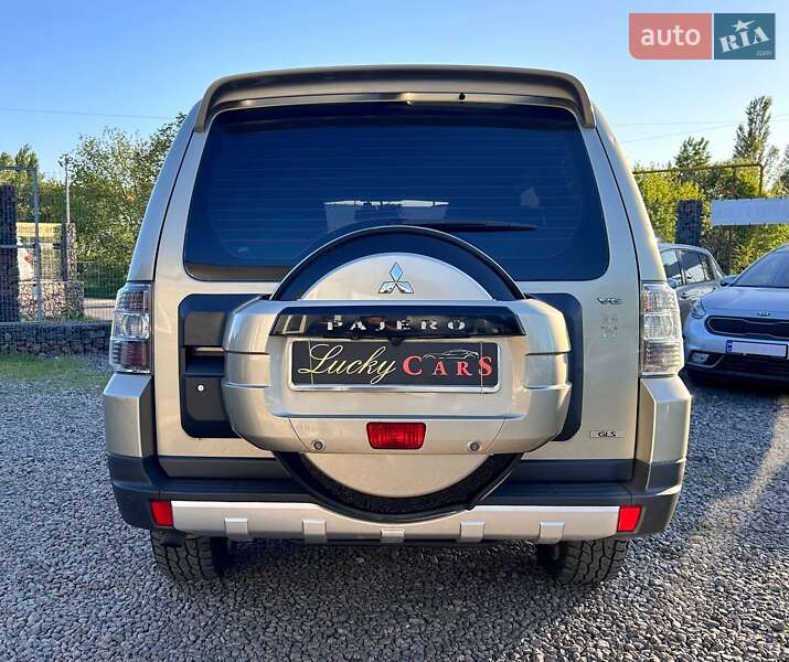 Внедорожник / Кроссовер Mitsubishi Pajero 2007 в Одессе