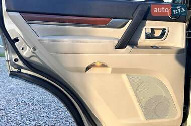Внедорожник / Кроссовер Mitsubishi Pajero 2007 в 