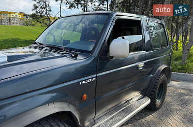 Внедорожник / Кроссовер Mitsubishi Pajero 1996 в 