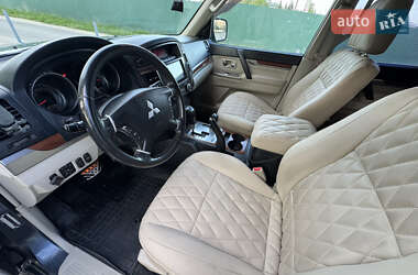 Внедорожник / Кроссовер Mitsubishi Pajero 2007 в Львове