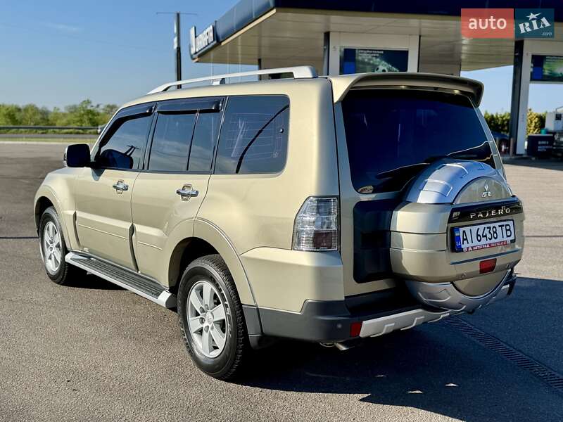 Позашляховик / Кросовер Mitsubishi Pajero 2008 в Дніпрі