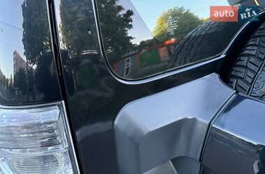 Позашляховик / Кросовер Mitsubishi Pajero 2007 в 