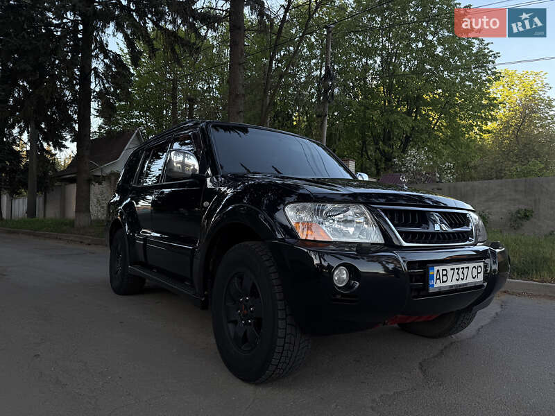 Внедорожник / Кроссовер Mitsubishi Pajero 2004 в Виннице