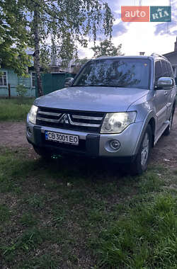 Внедорожник / Кроссовер Mitsubishi Pajero 2007 в Чернигове