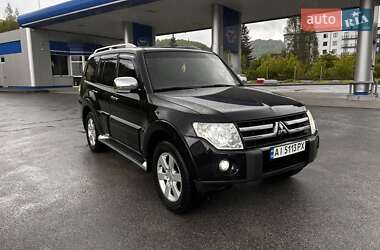 Внедорожник / Кроссовер Mitsubishi Pajero 2007 в Кременце