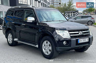 Внедорожник / Кроссовер Mitsubishi Pajero 2007 в 