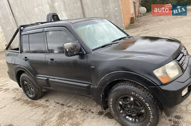 Внедорожник / Кроссовер Mitsubishi Pajero 2002 в 