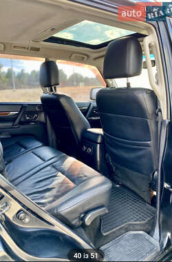 Внедорожник / Кроссовер Mitsubishi Pajero 2007 в 