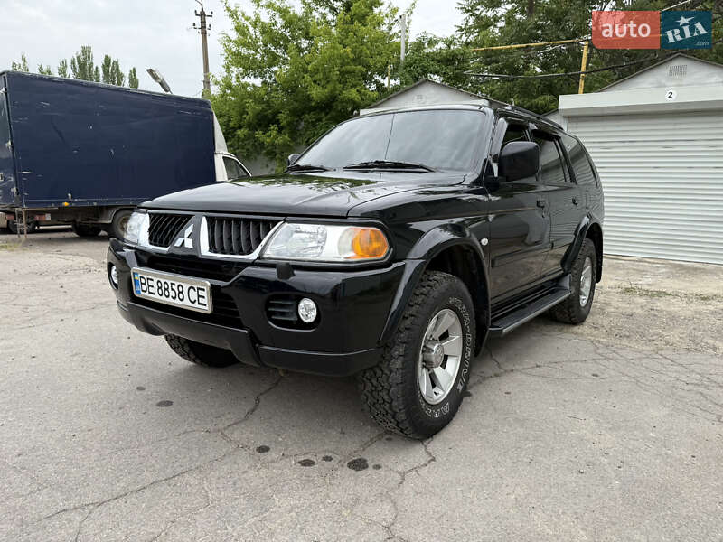 Mitsubishi Pajero 2007