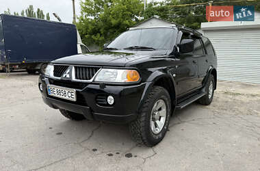 Внедорожник / Кроссовер Mitsubishi Pajero 2007 в 