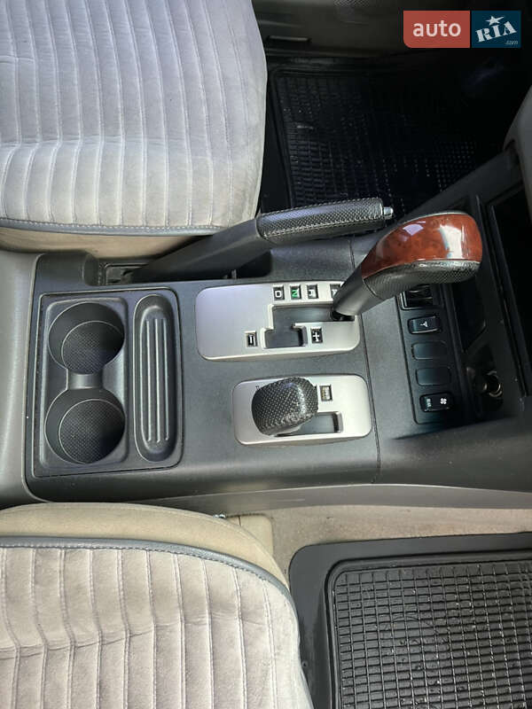 Позашляховик / Кросовер Mitsubishi Pajero 2006 в Луцьку фото 5 Позашляховик / Кросовер Mitsubishi Pajero 2006 в Луцьку