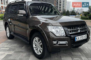 Внедорожник / Кроссовер Mitsubishi Pajero 2019 в 